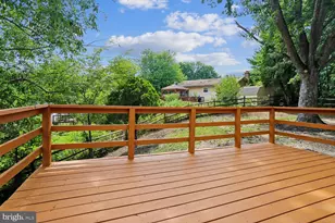 5706 Oak Apple Ct, Burke, VA 22015 - Photo 10