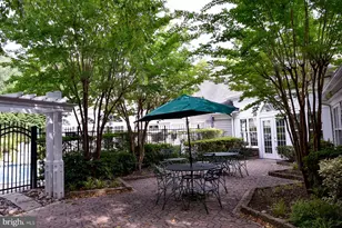 12849 Fair Briar Ln, Fairfax, VA 22033 - Photo 48