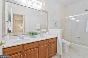 2819 Morada Ct, Vienna, VA 22180 - Photo 46