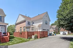 2819 Morada Ct, Vienna, VA 22180 - Photo 70