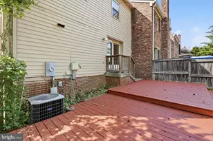 8031 Sleepy View Ln, Springfield, VA 22153 - Photo 42