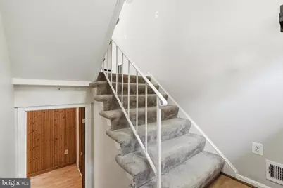 8031 Sleepy View Lane, Springfield, VA 22153 - Photo 6