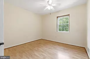 8031 Sleepy View Ln, Springfield, VA 22153 - Photo 28
