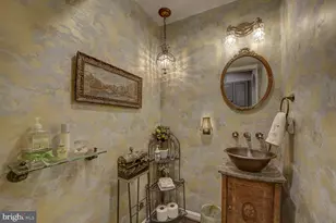 6407 Olmi Landrith Dr, Alexandria, VA 22307 - Photo 16