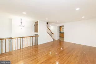 3334 Stone Heather Ct, Herndon, VA 20171 - Photo 2