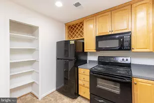 3334 Stone Heather Ct, Herndon, VA 20171 - Photo 8