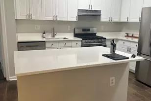 11379 Aristotle Dr, Fairfax, VA 22030 - Photo 10