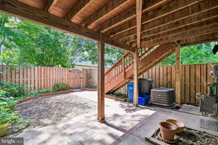 3322 Spring Ln, Falls Church, VA 22041 - Photo 16