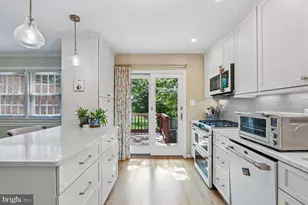 3322 Spring Ln, Falls Church, VA 22041 - Photo 40