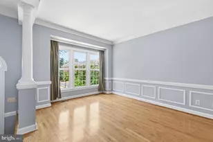 6323 Barcroft Mews Dr, Falls Church, VA 22041 - Photo 10