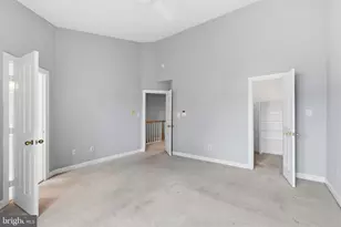 6323 Barcroft Mews Dr, Falls Church, VA 22041 - Photo 28