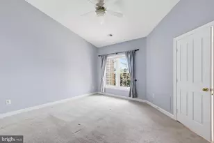 6323 Barcroft Mews Dr, Falls Church, VA 22041 - Photo 16