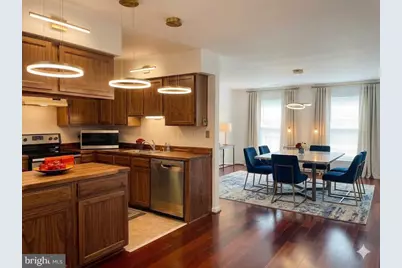 10210 Ashbrooke Court #21, Oakton, VA 22124 - Photo 2