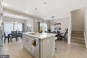 14312 Montverd Ct, Centreville, VA 20121 - Photo 10
