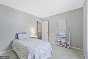 9759 Hatmark Ct, Vienna, VA 22181 - Photo 32