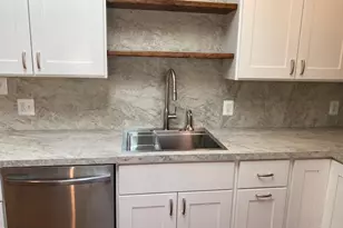 4031 Taylor Dr, Fairfax, VA 22032 - Photo 4