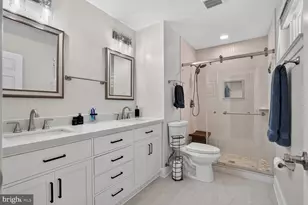 5010 Gainsborough Dr, Fairfax, VA 22032 - Photo 18