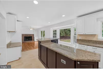 12212 Meadowstream, Herndon, VA 20170 - Photo 18