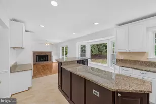 12212 Meadowstream, Herndon, VA 20170 - Photo 18