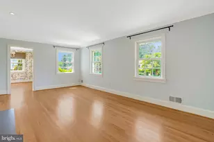 904 Waynewood Blvd, Alexandria, VA 22308 - Photo 8