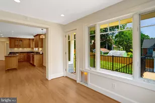 904 Waynewood Blvd, Alexandria, VA 22308 - Photo 26
