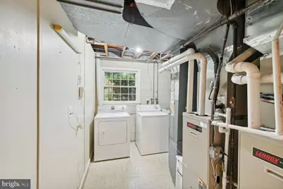 6313 Stoneham Lane, McLean, VA 22101 - Photo 32