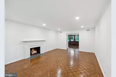 6313 Stoneham Lane, McLean, VA 22101 - Photo 6