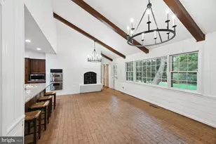 6313 Stoneham Ln, McLean, VA 22101 - Photo 14