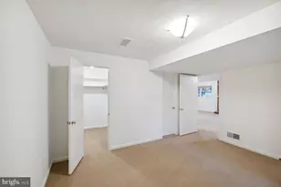 6313 Stoneham Ln, McLean, VA 22101 - Photo 30