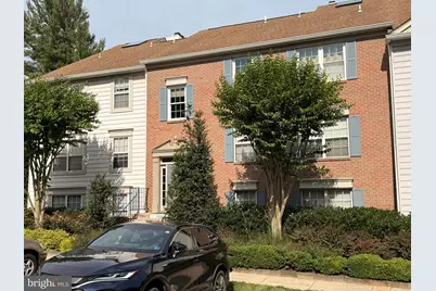 12101 Greenwood Court #301, Fairfax, VA 22033 - Photo 4