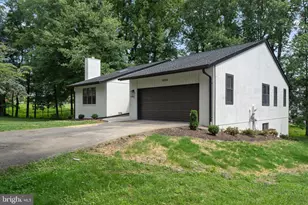 10514 Brevity Dr, Great Falls, VA 22066 - Photo 28