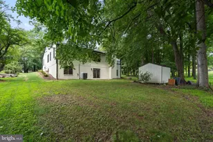10514 Brevity Dr, Great Falls, VA 22066 - Photo 4