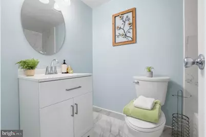 8003 Chanute Place #8, Falls Church, VA 22042 - Photo 16