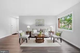 8003 Chanute Pl, Falls Church, VA 22042 - Photo 2