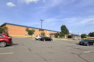 6610 Netties Ln, Alexandria, VA 22315 - Photo 8