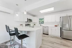 3269 Annandale Rd, Falls Church, VA 22042 - Photo 6
