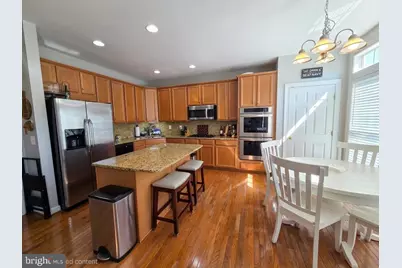 8091 Samuel Wallis Street, Lorton, VA 22079 - Photo 2