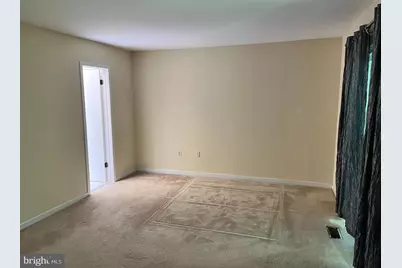 5822 Jacksons Oak Court, Burke, VA 22015 - Photo 6