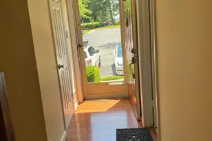 6558 Sand Wedge Ct, Alexandria, VA 22312 - Photo 8