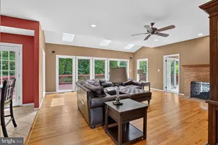 9105 Oak Chase Ct, Fairfax Station, VA 22039 - Photo 26