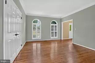 9105 Oak Chase Ct, Fairfax Station, VA 22039 - Photo 38