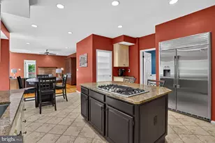 9105 Oak Chase Ct, Fairfax Station, VA 22039 - Photo 20