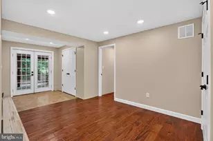 9105 Oak Chase Ct, Fairfax Station, VA 22039 - Photo 72
