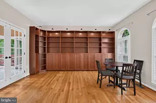 9105 Oak Chase Ct, Fairfax Station, VA 22039 - Photo 40