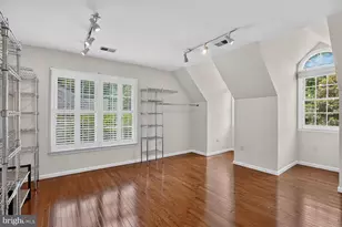 9105 Oak Chase Ct, Fairfax Station, VA 22039 - Photo 52