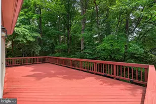 9105 Oak Chase Ct, Fairfax Station, VA 22039 - Photo 30