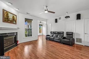12960 Park Crescent Cir, Herndon, VA 20171 - Photo 30