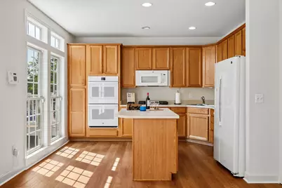 8028 Samuel Wallis Street, Lorton, VA 22079 - Photo 18