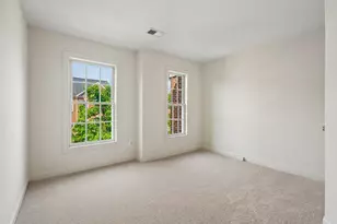 8028 Samuel Wallis St, Lorton, VA 22079 - Photo 8