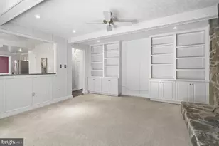 9369 Tovito Dr, Fairfax, VA 22031 - Photo 6